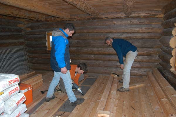 Construction en Bois Brut
